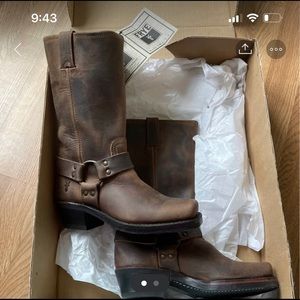 Frye cowboy boots never worn in original box